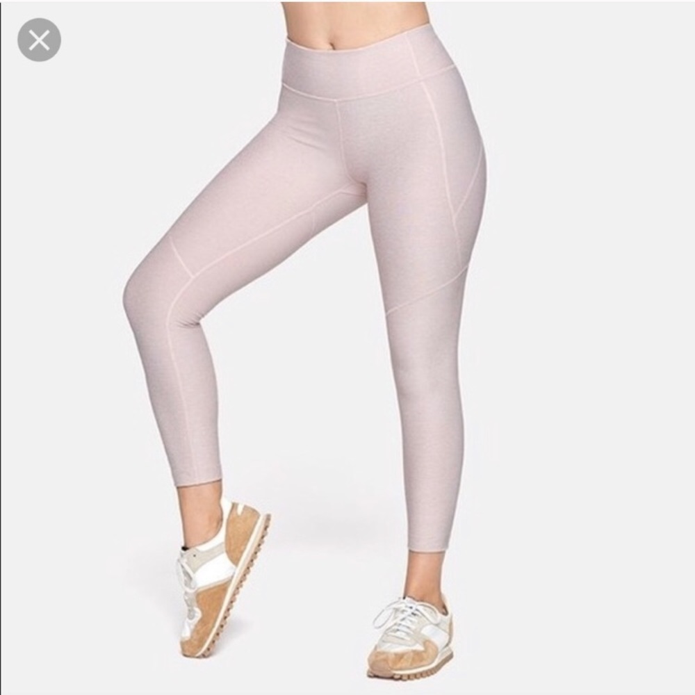 Outdoor Voices 3/4 Warmup Leggings